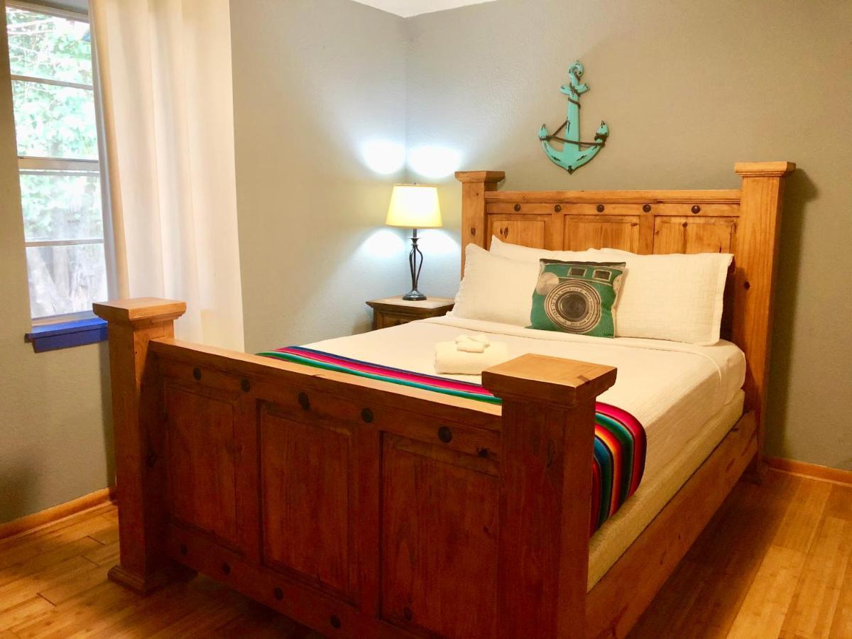 The Cove Bnb Hudson Bend المظهر الخارجي الصورة