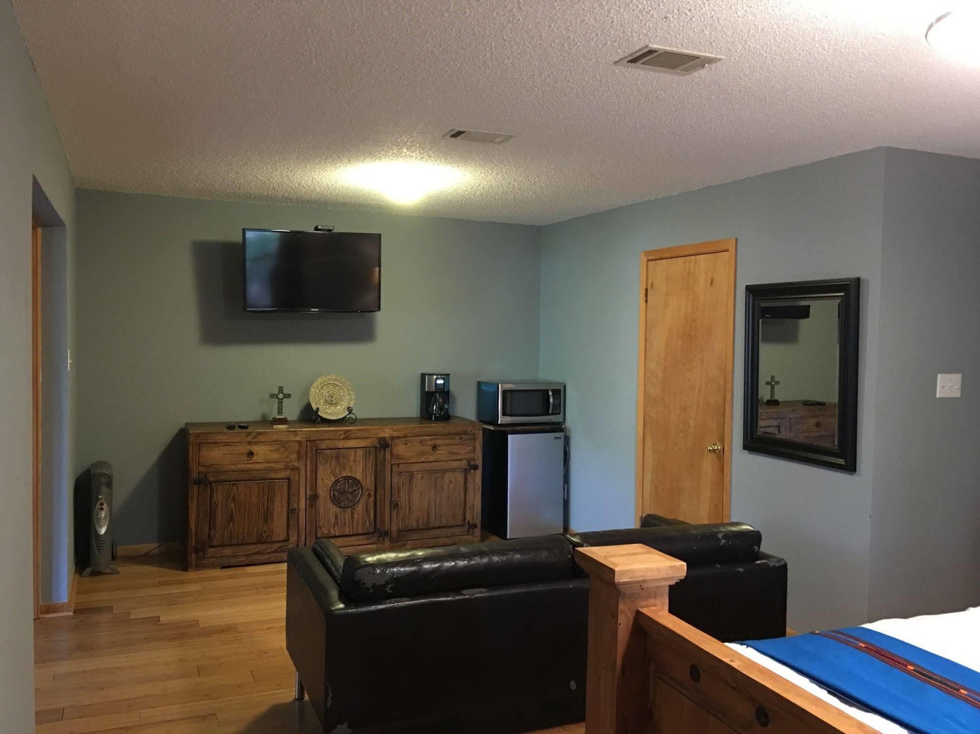 The Cove Bnb Hudson Bend المظهر الخارجي الصورة