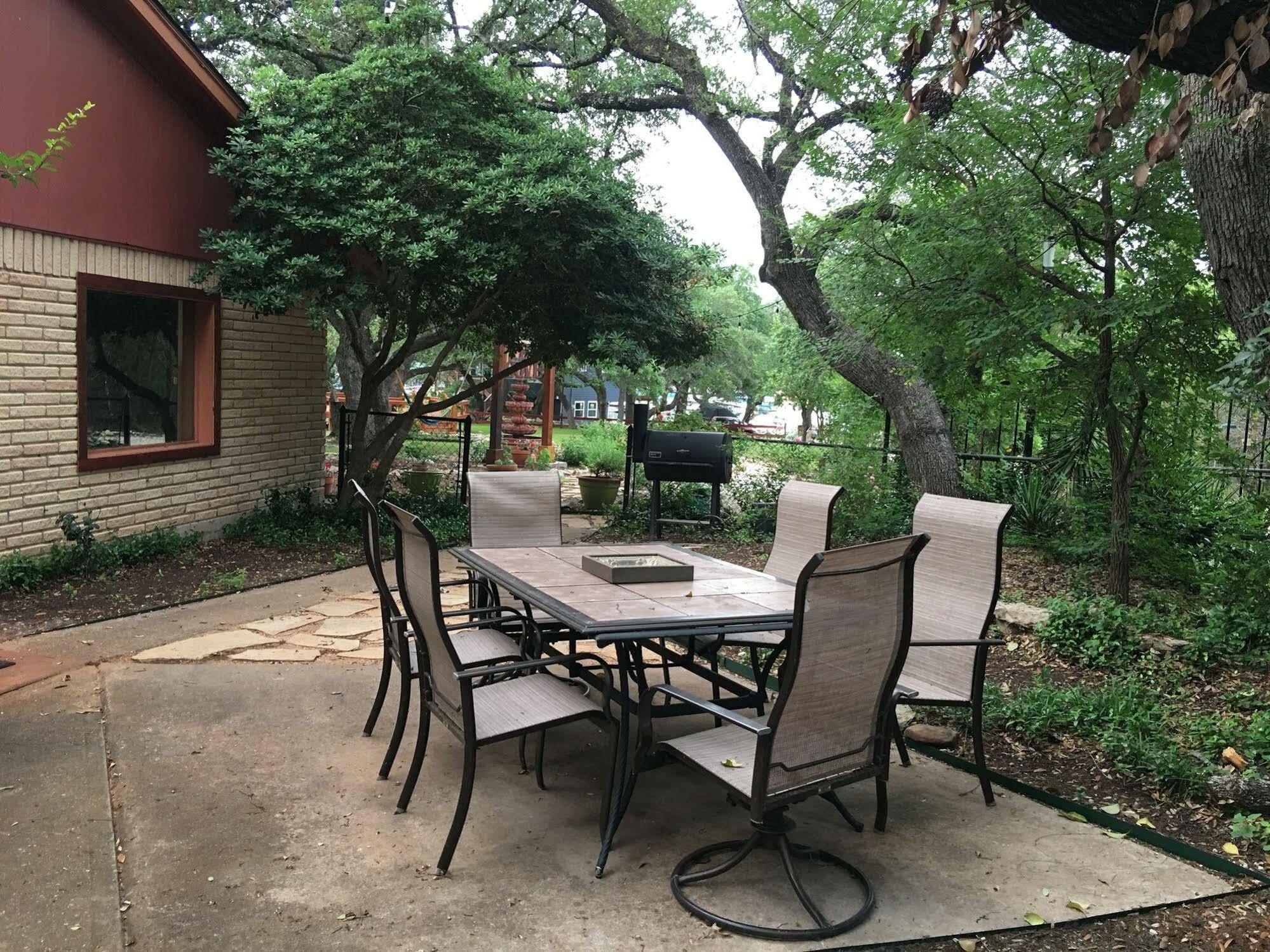 The Cove Bnb Hudson Bend المظهر الخارجي الصورة