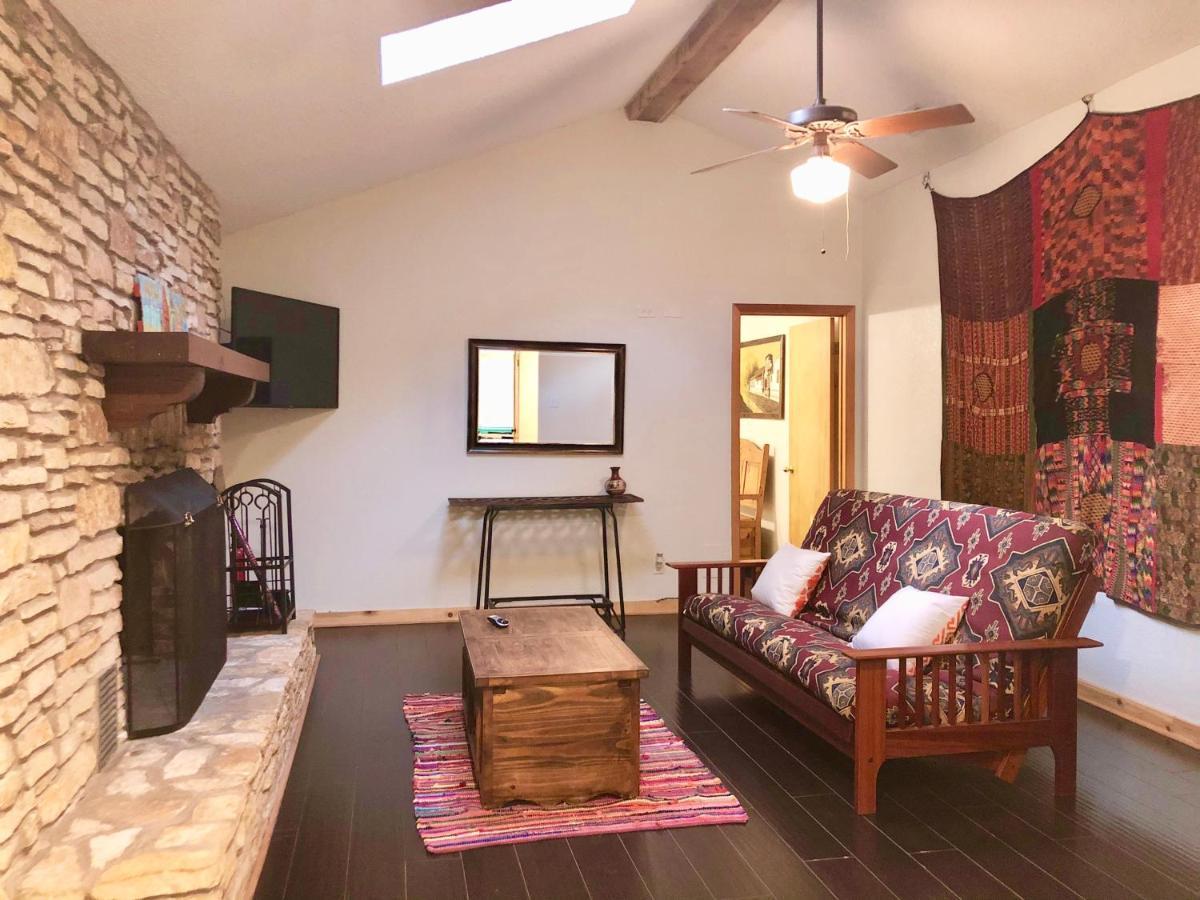 The Cove Bnb Hudson Bend المظهر الخارجي الصورة