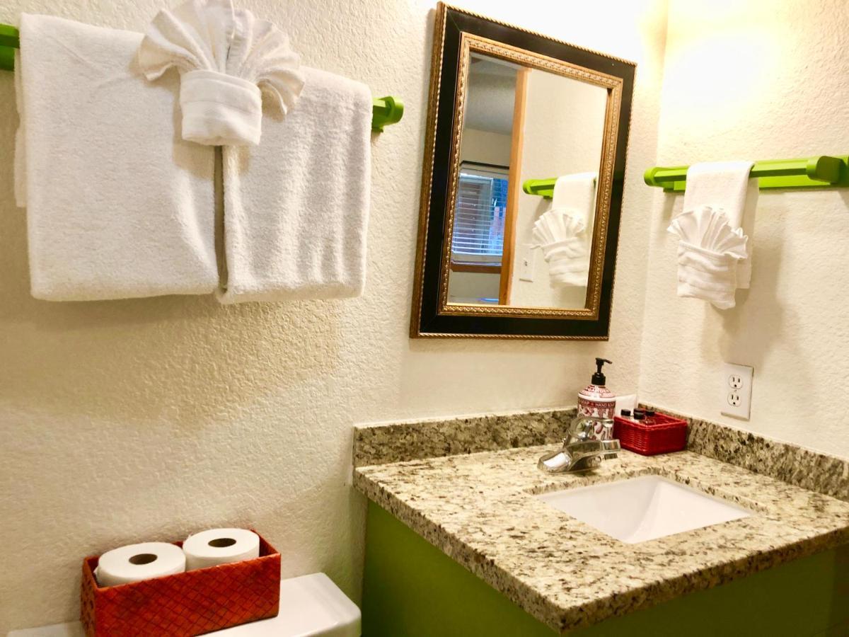 The Cove Bnb Hudson Bend المظهر الخارجي الصورة